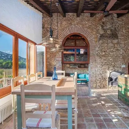 Mas Dels Arcs Con Piscina Muy Cerca De La Playa * Calonge (Catalonia)